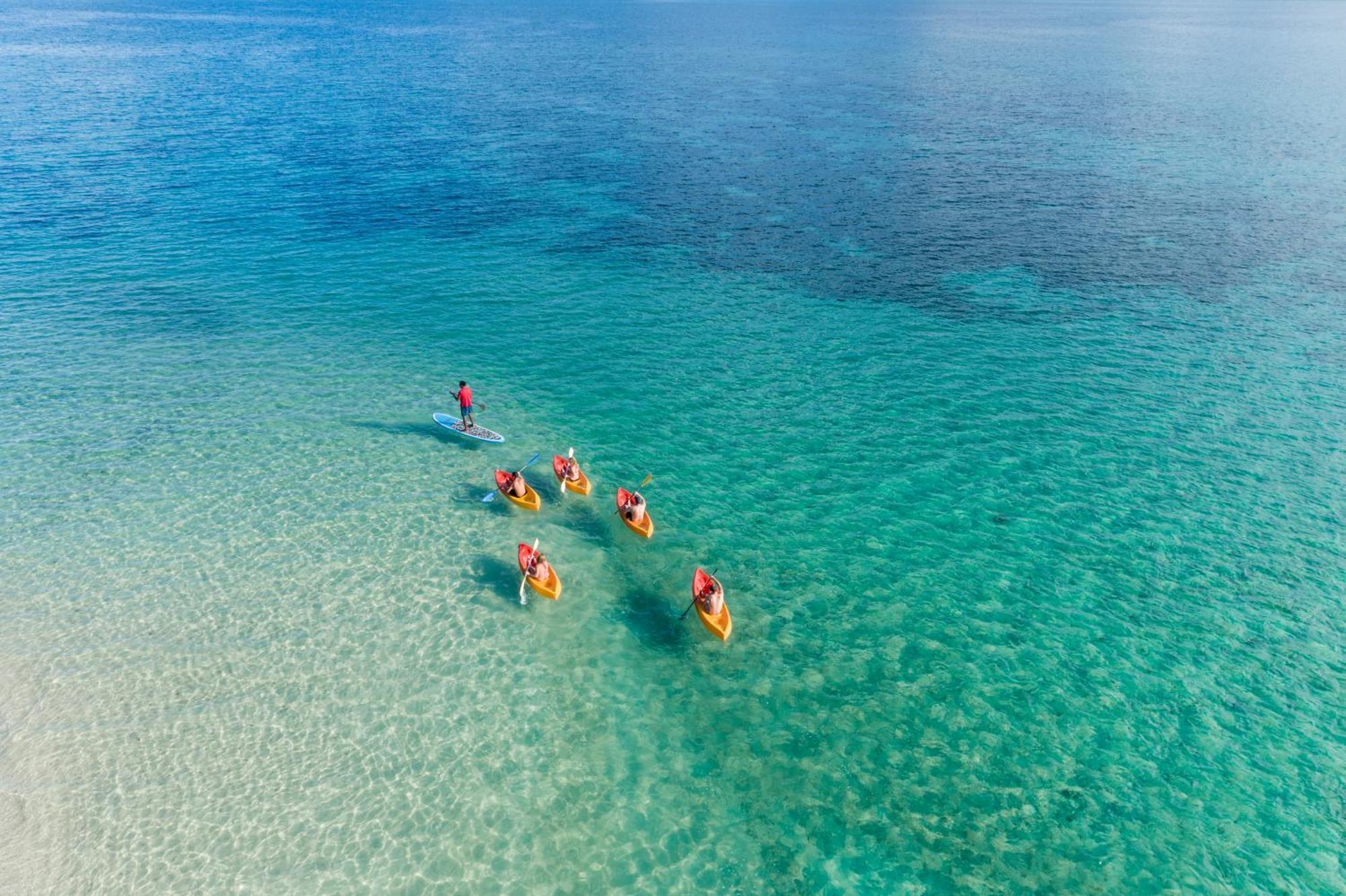Mantaray Island Resort Нануя-Балаву-Айленд Экстерьер фото
